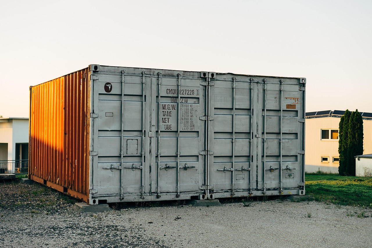 40ft Standard Dry Shipping Container for sale